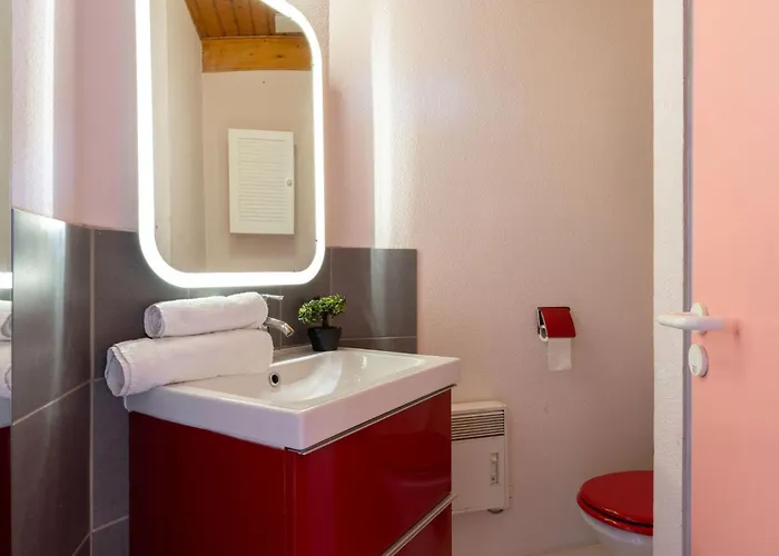 Hunier By Interhome Lägenhet